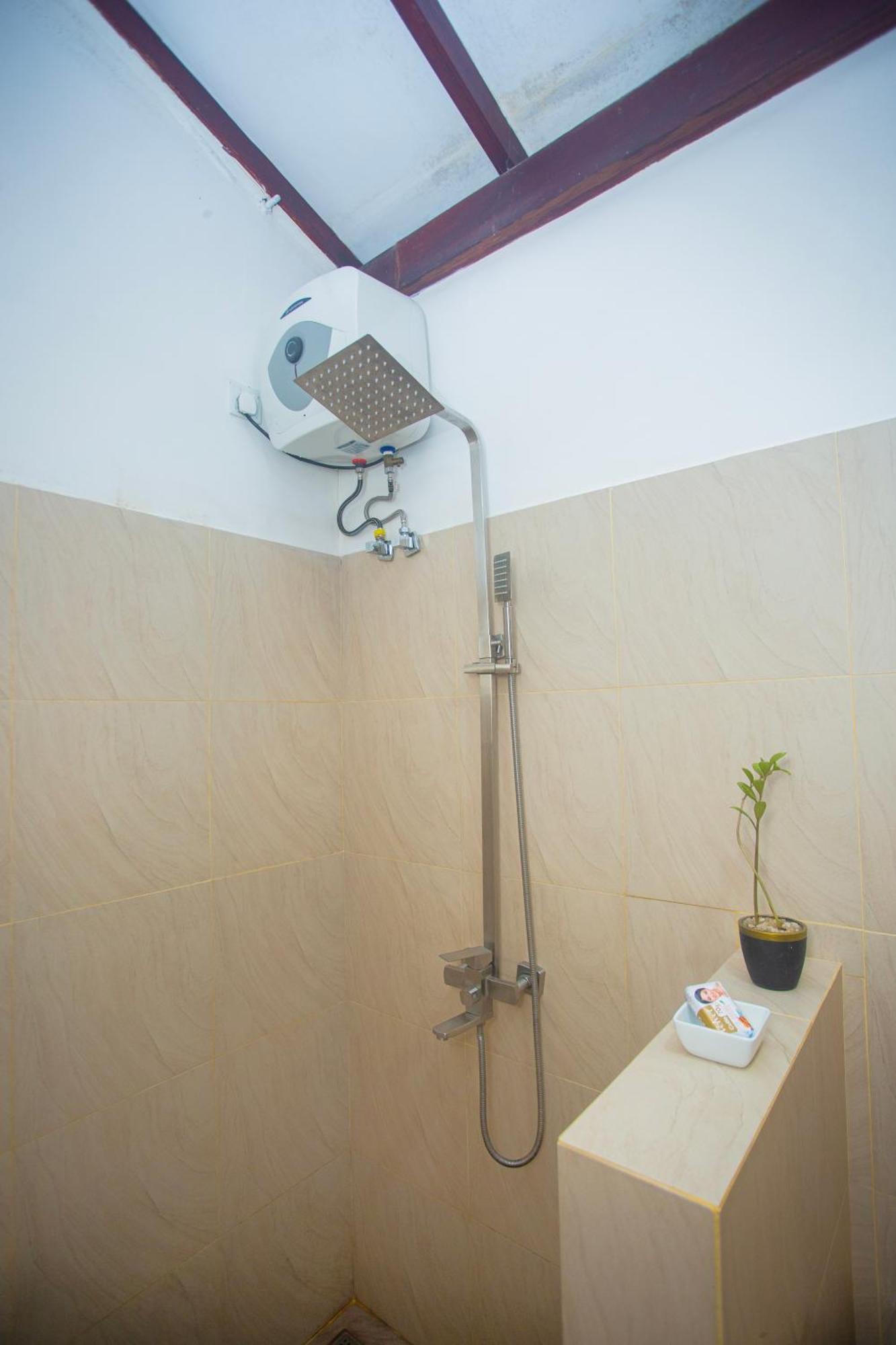209 Nooit Gedacht Apartment Unawatuna Bagian luar foto